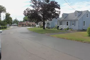 17 Guilford Ct, East Haven, CT 06512 - Photo 28