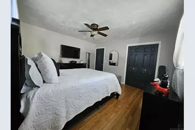 2 F Street, Derby, CT 06418 - Photo 12