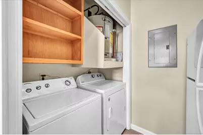 48 Carriage Crossing Lane #8108, Middletown, CT 06457 - Photo 12