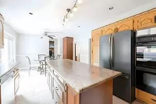 7 Council Dr, Oxford, CT 06478 - Photo 12