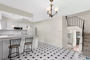 200 Woodmont Ave, Bridgeport, CT 06606 - Photo 14