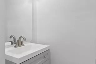 200 Woodmont Ave, Bridgeport, CT 06606 - Photo 8