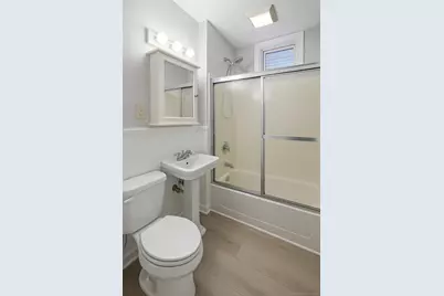 121 2nd Avenue #2nd Floor, West Haven, CT 06516 - Photo 4