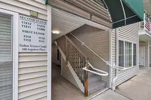 11211 Arganese Place, Trumbull, CT 06611 - Photo 4