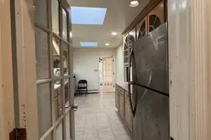 77 Putter Dr, Stamford, CT 06907 - Photo 8