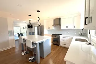 1 Sandy Way, Fairfield, CT 06824 - Photo 2