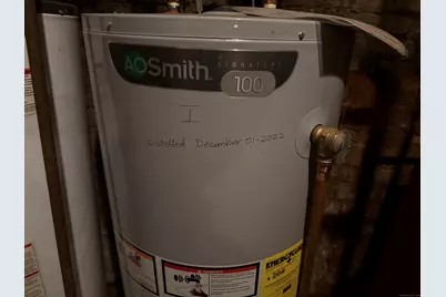 87 Mansfield Street, Hartford, CT 06154 - Photo 18