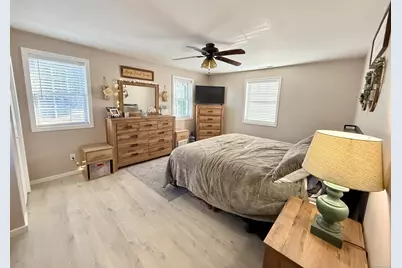 5 Holt Street, Plymouth, CT 06786 - Photo 16