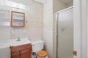 81 Lance Cir, Bridgeport, CT 06606 - Photo 14