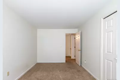 111 Mallane Lane #APT 19A, Naugatuck, CT 06770 - Photo 18