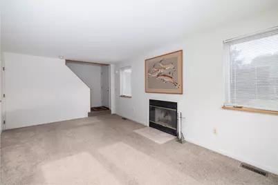 111 Mallane Lane #APT 19A, Naugatuck, CT 06770 - Photo 8