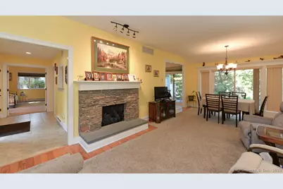 902 Heritage Village #A, Southbury, CT 06488 - Photo 2