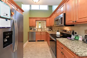 902 Heritage Vlg, Southbury, CT 06488 - Photo 8