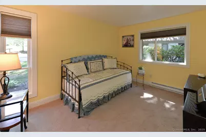 902 Heritage Village #A, Southbury, CT 06488 - Photo 10