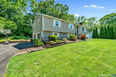 17 Briarwood Lane, Branford, CT 06405 - Photo 34