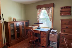 27 Harding Ave, Newington, CT 06111 - Photo 16