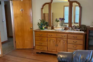 27 Harding Ave, Newington, CT 06111 - Photo 14