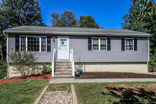 35 Hillendale Dr, New Milford, CT 06776 - Photo 2