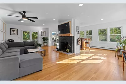 165 Plant Street, New London, CT 06320 - Photo 4