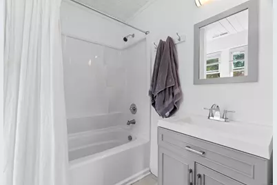 165 Plant Street, New London, CT 06320 - Photo 22