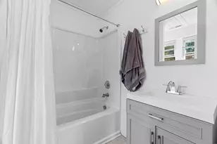 165 Plant St, New London, CT 06320 - Photo 22