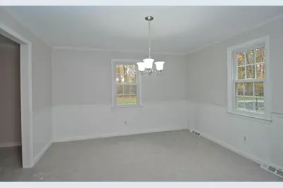 25 Goldenrod Court, Cheshire, CT 06410 - Photo 8