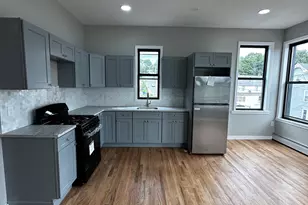 49 Hill St, Waterbury, CT 06704 - Photo 4