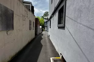 49 Hill St, Waterbury, CT 06704 - Photo 12