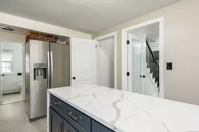 11 Lawler Road, West Hartford, CT 06117 - Photo 10