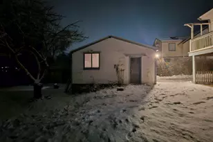 44 Woodlawn Ave, Ansonia, CT 06401 - Photo 6