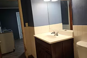 44 Woodlawn Ave, Ansonia, CT 06401 - Photo 10