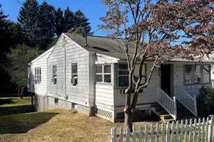 44 Woodlawn Ave, Ansonia, CT 06401 - Photo 8