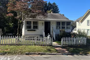 44 Woodlawn Ave, Ansonia, CT 06401 - Photo 1