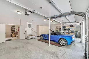 28 Strawberry Ln, Shelton, CT 06484 - Photo 40