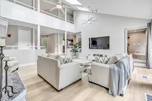 28 Strawberry Ln, Shelton, CT 06484 - Photo 10