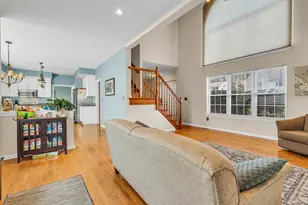 42 Milford Hunt Ln, Milford, CT 06461 - Photo 8