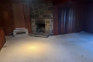 8 Nelson Pl, Fairfield, CT 06825 - Photo 24