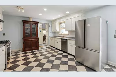 62 Walnut Hill Road, Bethel, CT 06801 - Photo 10