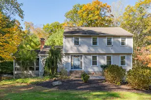 39 Stepping Stone Ln, Madison, CT 06443 - Photo 1