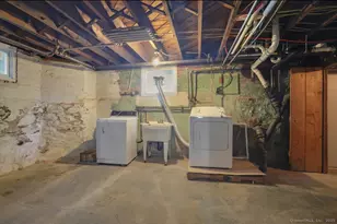 35 Broadview St, Bristol, CT 06010 - Photo 32