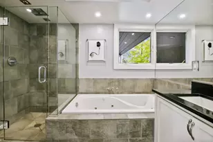 210 Red Fox Rd, Stamford, CT 06903 - Photo 14