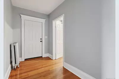15 Mountford Street, Hartford, CT 06114 - Photo 6