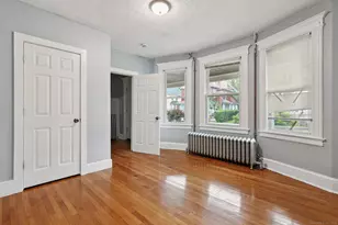 15 Mountford St, Hartford, CT 06114 - Photo 12