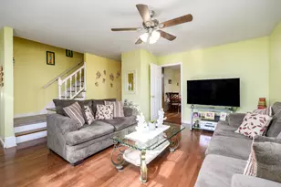 209 Seaside Ave, Stamford, CT 06902 - Photo 4