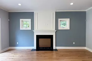 2 Village Cir, Guilford, CT 06437 - Photo 8