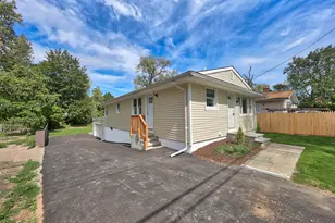 81 Homeside Ave, West Haven, CT 06516 - Photo 30