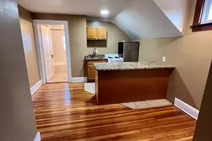 62 Quaker Ln S, West Hartford, CT 06119 - Photo 6