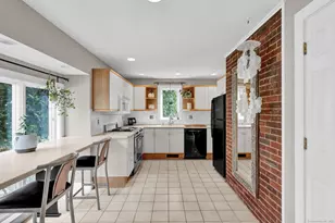 189 Redstone Hl Rd, Bristol, CT 06010 - Photo 12