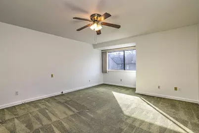 736 Quinnipiac Lane #B, Stratford, CT 06614 - Photo 20