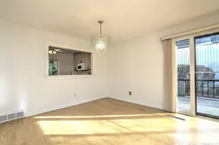 736 Quinnipiac Ln, Stratford, CT 06614 - Photo 12